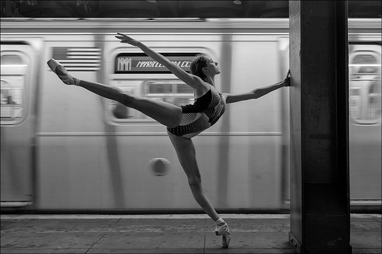 "Ballerina Project" Dane'a Shitagi - balet na ulicach Nowego Jorku [wideo]